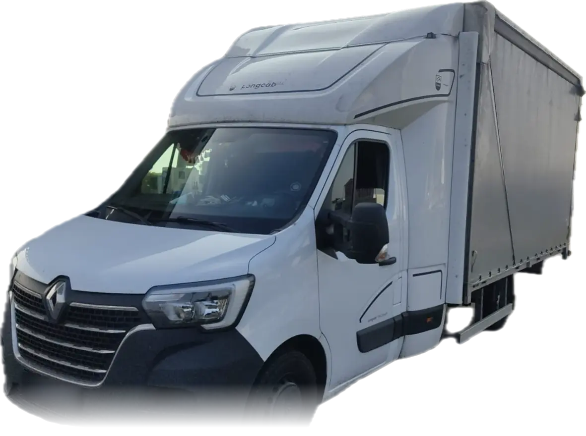Renault Master z zabudową plandekową z floty grupy, bez tablic rejestracyjnych